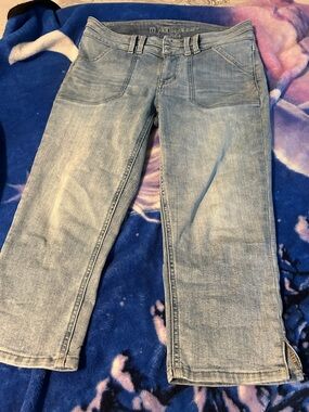 Maurices Light Wash Cropped Jeans
